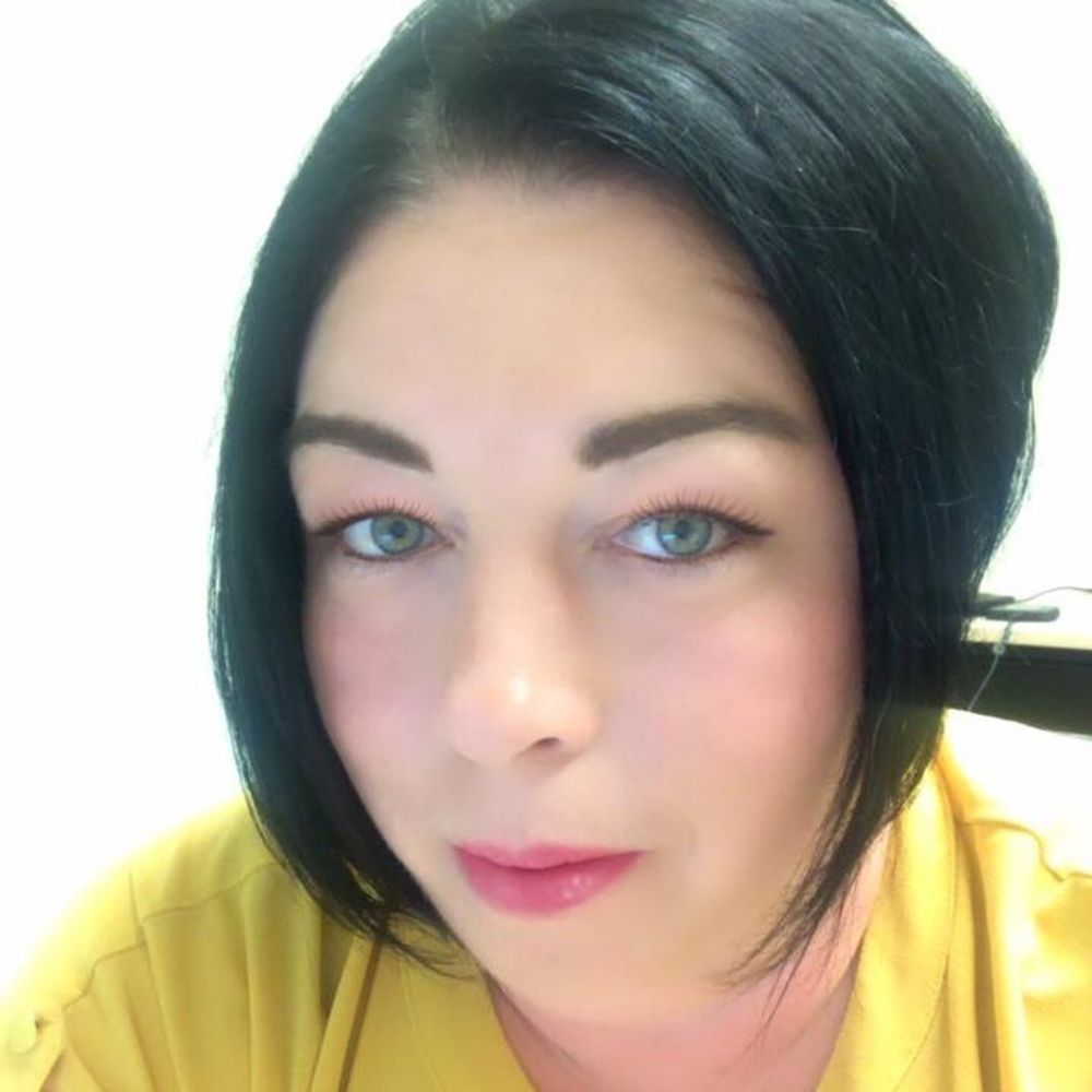 Meet your Posher, Juanita